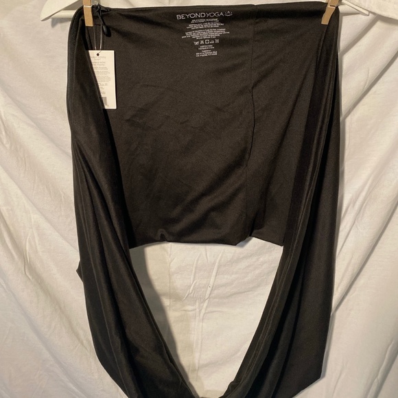 **NWT** BEYOND YOGA Infinity Scarf - Picture 1 of 3